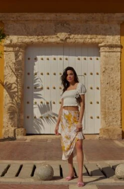 Nava Tie Dye Midi Skirt 15 Nava Tie Dye Midi Skirt -Sun Gaia Dresses Shop 200119 ASTR Label 0588