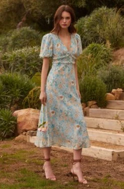 Esperanza Floral Puff Sleeve Midi Dress -Sun Gaia Dresses Shop 23 01 19 ASTR WEDDING0355