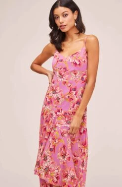 Janine Floral Midi Dress 10 Janine Floral Midi Dress -Sun Gaia Dresses Shop ACDR100235B LAVENDER PINK FLORAL 3A
