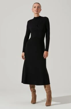 Delancy Open Back Long Sleeve Midi Dress 16 Delancy Open Back Long Sleeve Midi Dress -Sun Gaia Dresses Shop ACDR101379 BLACK 13751