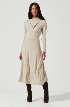 Delancy Open Back Long Sleeve Midi Dress 20 Delancy Open Back Long Sleeve Midi Dress -Sun Gaia Dresses Shop ACDR101379 OATMEAL 1497