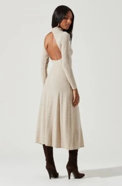 Delancy Open Back Long Sleeve Midi Dress 24 Delancy Open Back Long Sleeve Midi Dress -Sun Gaia Dresses Shop ACDR101379 OATMEAL 1510