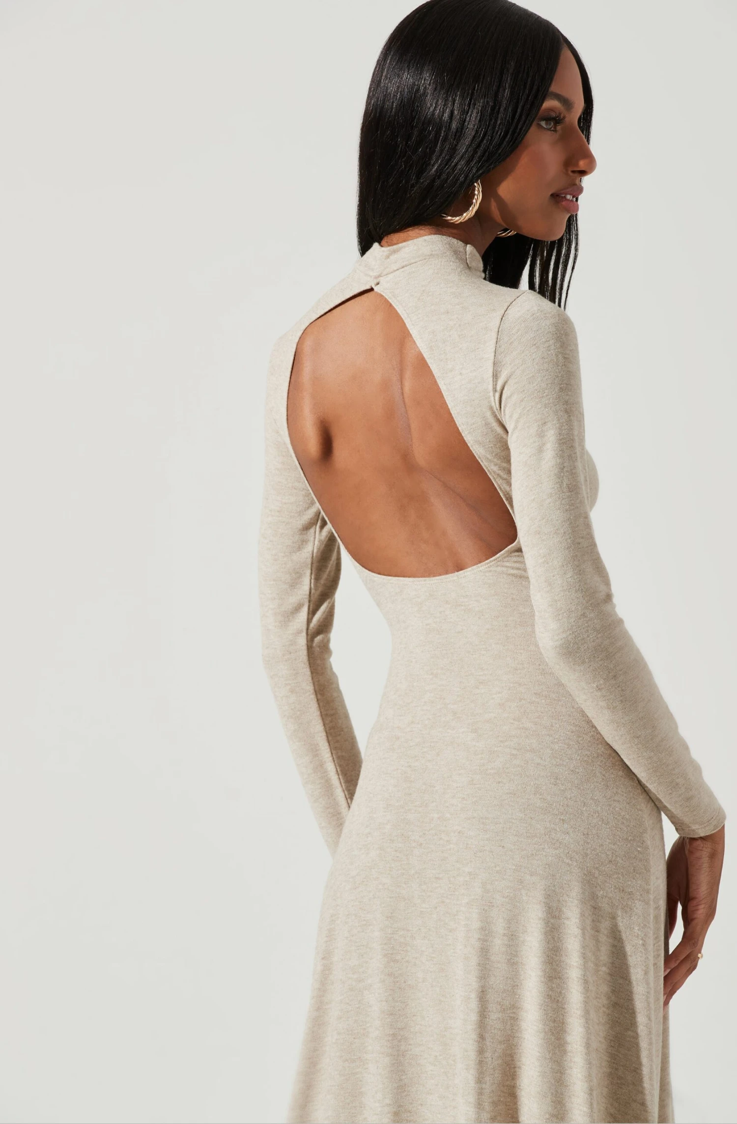 Delancy Open Back Long Sleeve Midi Dress 12 Delancy Open Back Long Sleeve Midi Dress - Image 10