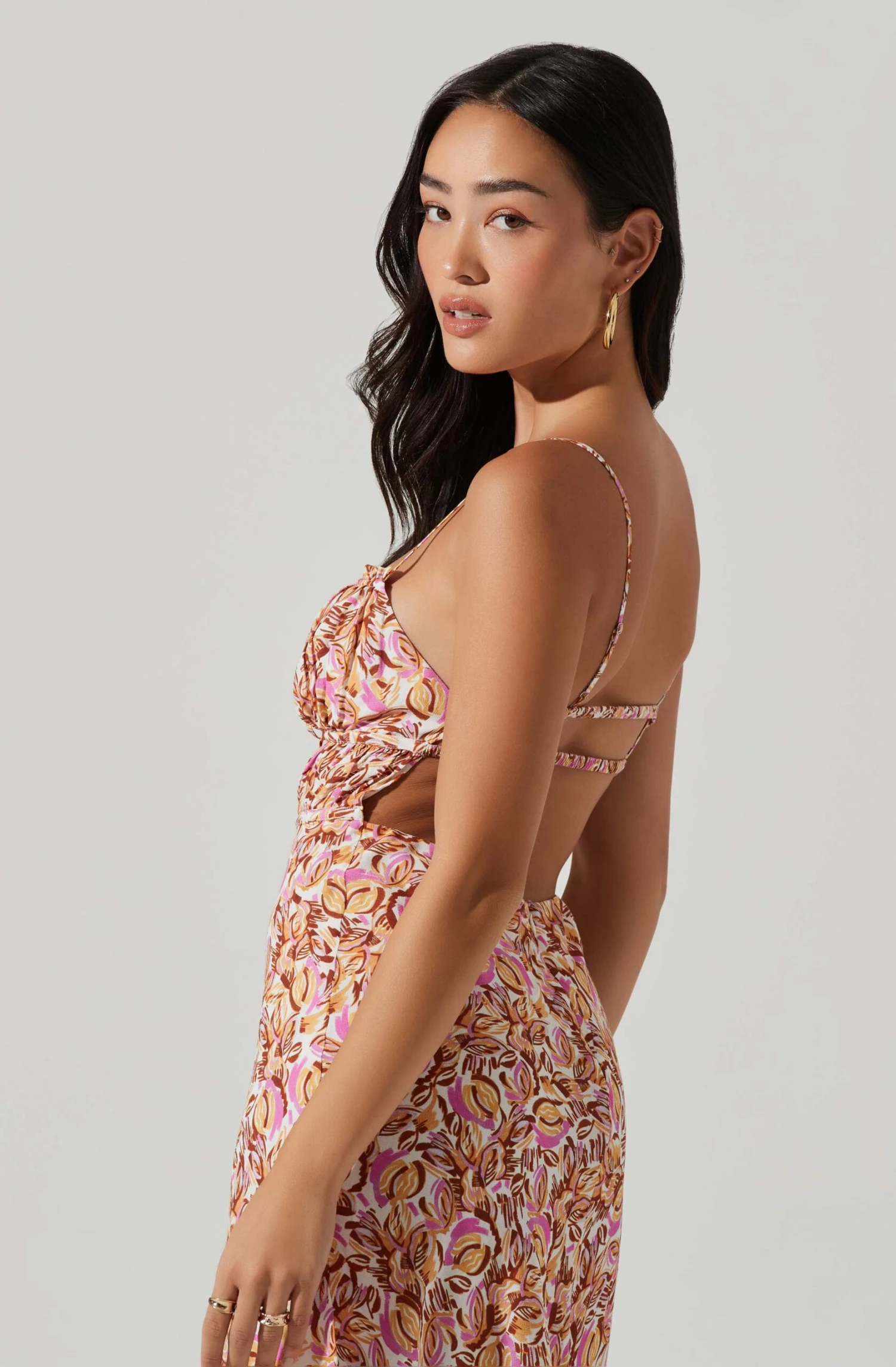 Maritza Floral Smocked Midi Dress 7 Maritza Floral Smocked Midi Dress - Image 5