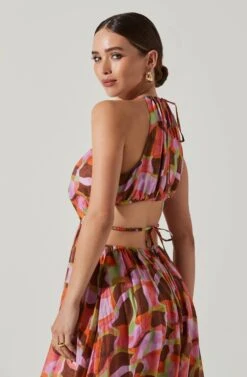 Sivana Halter Neck Geo Print Maxi Dress 9 Sivana Halter Neck Geo Print Maxi Dress -Sun Gaia Dresses Shop ACDR101690B REDBROWNMULTI 3