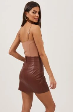 Meika Faux Leather Mini Skirt -Sun Gaia Dresses Shop ACS9072 RUSTBROWN 4