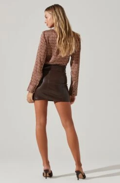 Veruca Faux Leather Mini Skirt -Sun Gaia Dresses Shop ACS9105 DARKBROWN 4