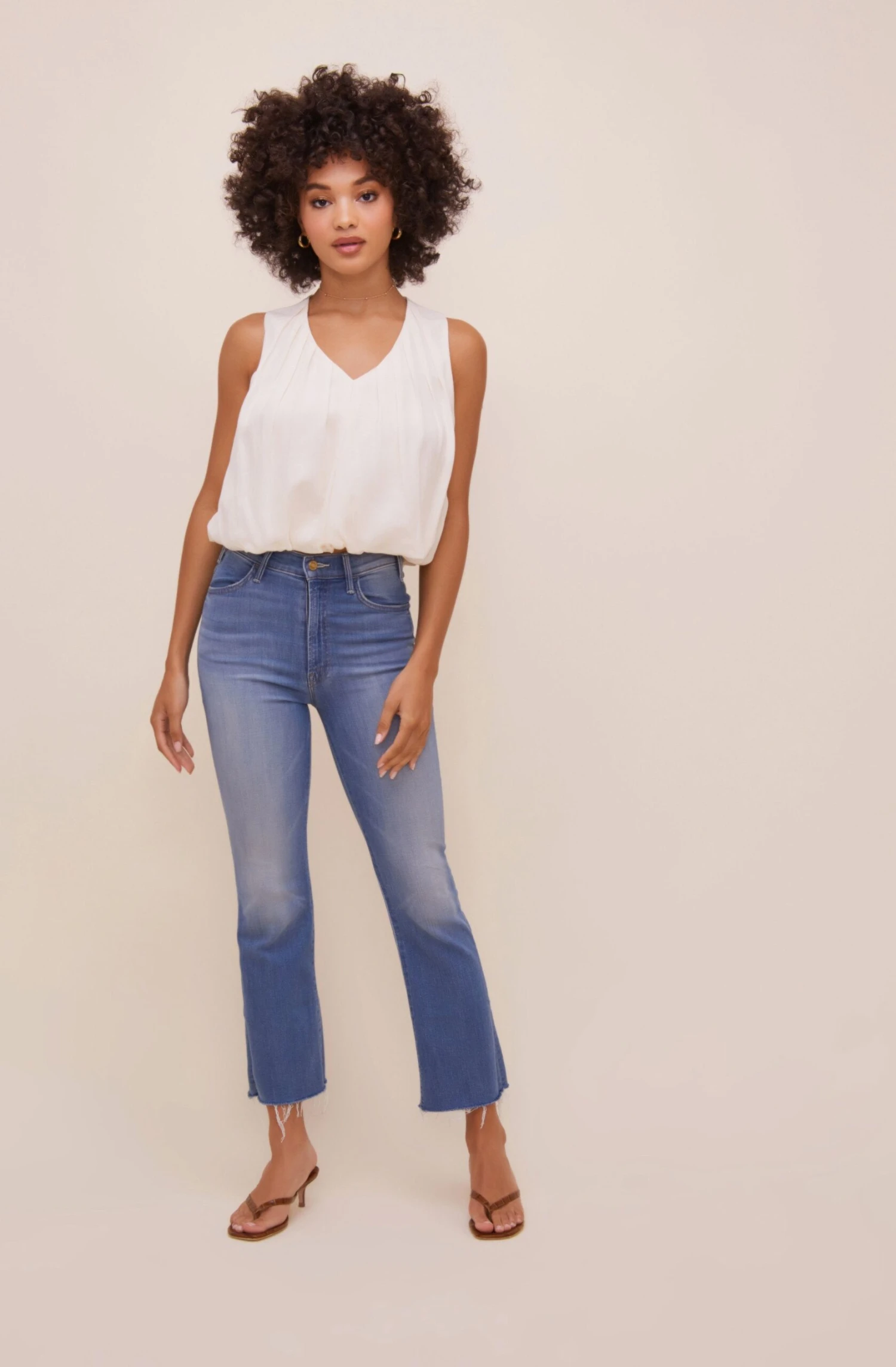 Georgina Sleeveless V Neck Top 5 Georgina Sleeveless V Neck Top - Image 3