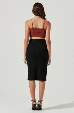 Seneca Ribbed Knit Cropped Bralette -Sun Gaia Dresses Shop ACT16875 RUST 3 ad977f3a 5f32 4795 92e8 78cbad21dbdd