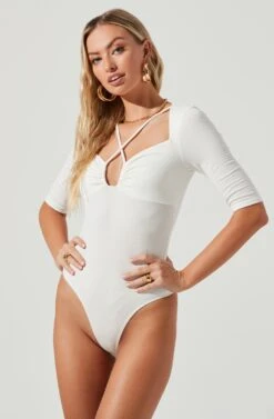 Mariona Cross Front Half Sleeve Bodysuit -Sun Gaia Dresses Shop ACT17106 WHITE 5