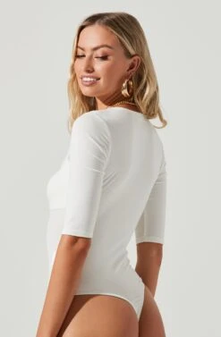 Mariona Cross Front Half Sleeve Bodysuit -Sun Gaia Dresses Shop ACT17106 WHITE 6