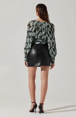 Pernilla Pleated Floral Puff Sleeve Top -Sun Gaia Dresses Shop ACT17858 BLACKFLORAL 5