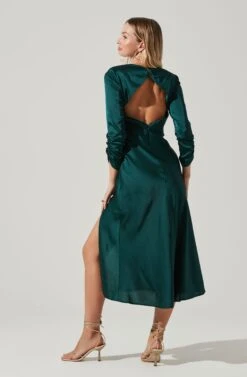Gracie Long Sleeve Cutout Satin Midi Dress 26 Gracie Long Sleeve Cutout Satin Midi Dress -Sun Gaia Dresses Shop ADR101065 HUNTERGREEN 5