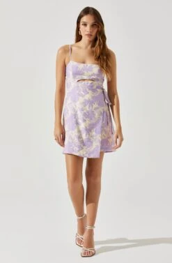Keyhole Wrap Floral Mini Dress 19 Keyhole Wrap Floral Mini Dress -Sun Gaia Dresses Shop ADR101709 LAVENDERFLORAL 1
