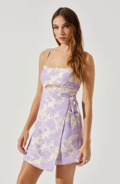 Keyhole Wrap Floral Mini Dress 20 Keyhole Wrap Floral Mini Dress -Sun Gaia Dresses Shop ADR101709 LAVENDERFLORAL 4
