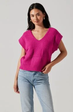 Checkered Sweater Vest 22 Checkered Sweater Vest -Sun Gaia Dresses Shop ALT16416 CI FUCHSIA 1