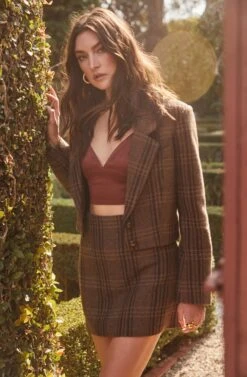Brina Cropped Plaid Jacket -Sun Gaia Dresses Shop ASTR FALL22 1211