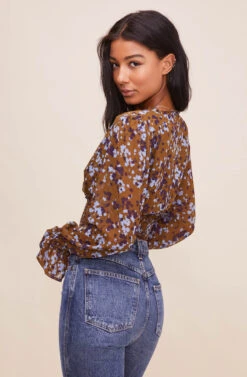 Long Sleeve Smocked Waist Surplice Top 30 Long Sleeve Smocked Waist Surplice Top -Sun Gaia Dresses Shop AT16307 BROWNBLUEFLORAL 7