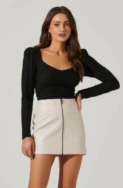 Long Sleeve Ruched Center Top -Sun Gaia Dresses Shop AT17573 BLACK 2