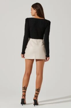 Long Sleeve Ruched Center Top -Sun Gaia Dresses Shop AT17573 BLACK 5